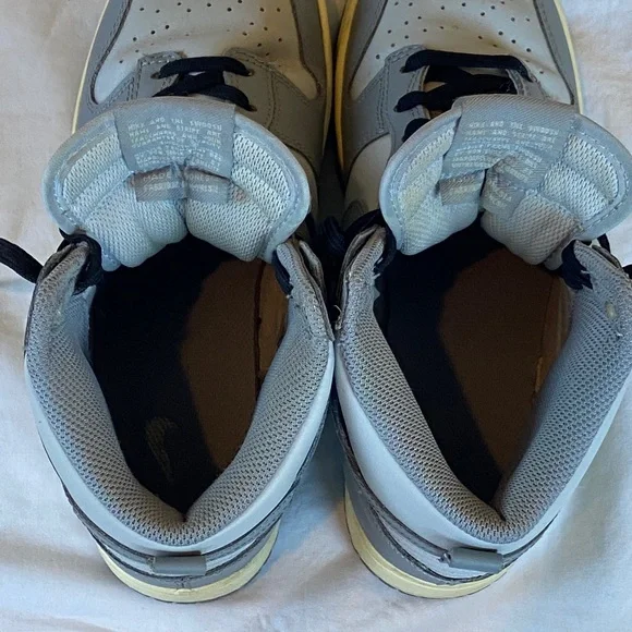 Nike Dunk High Aged Grey Sneakers Grey Fog/Particle Grey DD1869 001 Women Size 8 - Picture 12 of 13